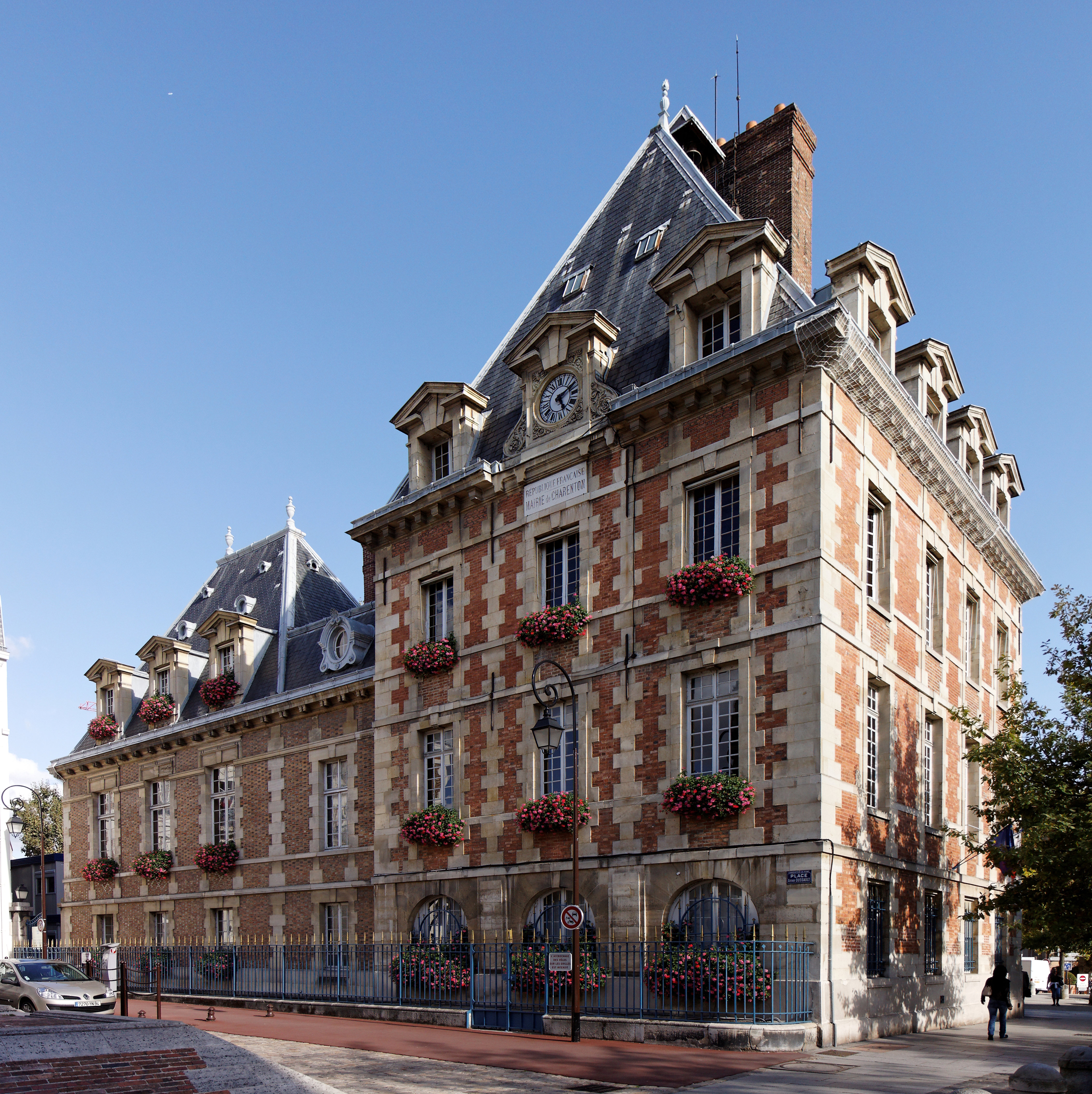 Talonneur dans Charenton-le-Pont (FR)