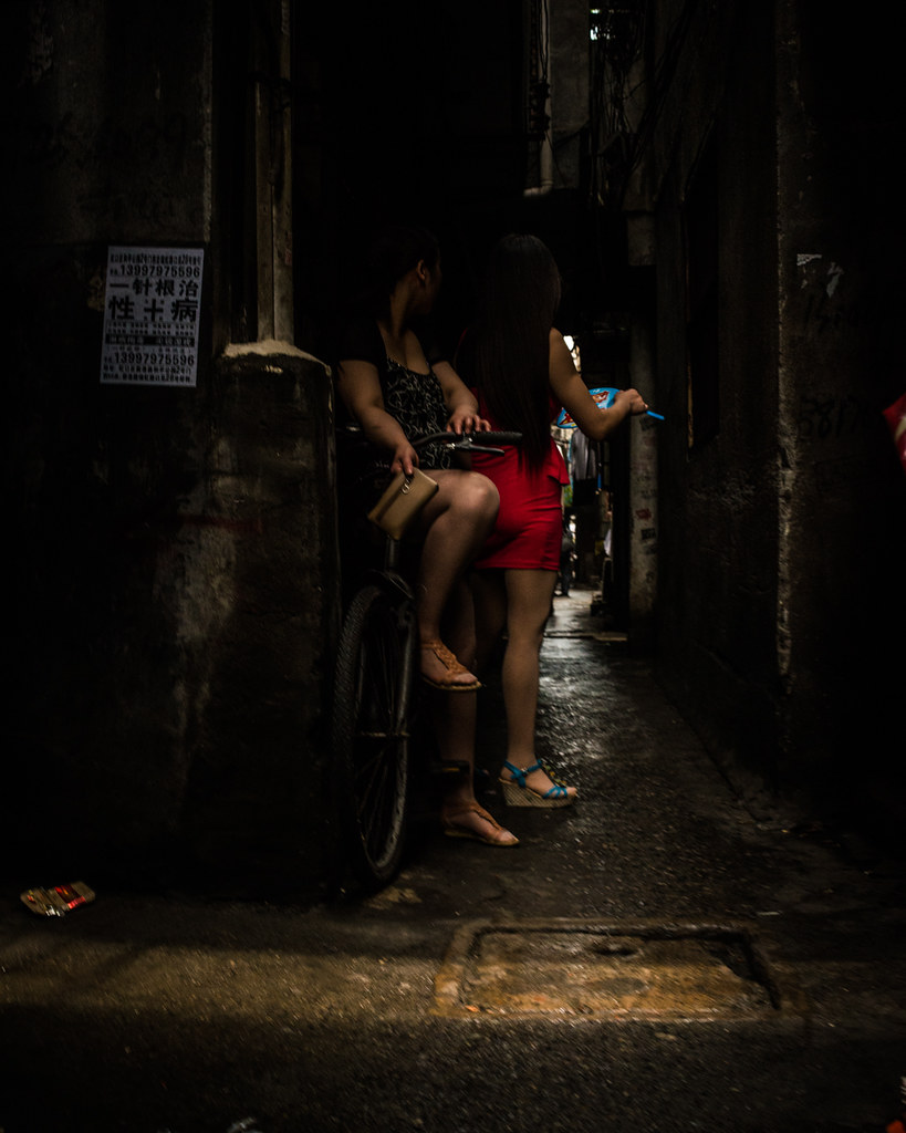 Buy Prostitutes in Lucena (PH)