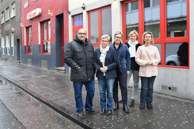 Telefon von Huren in Düsseldorf, Deutschland