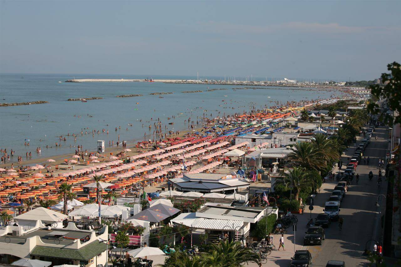 Trovare Ragazza in Porto San Giorgio,Italia